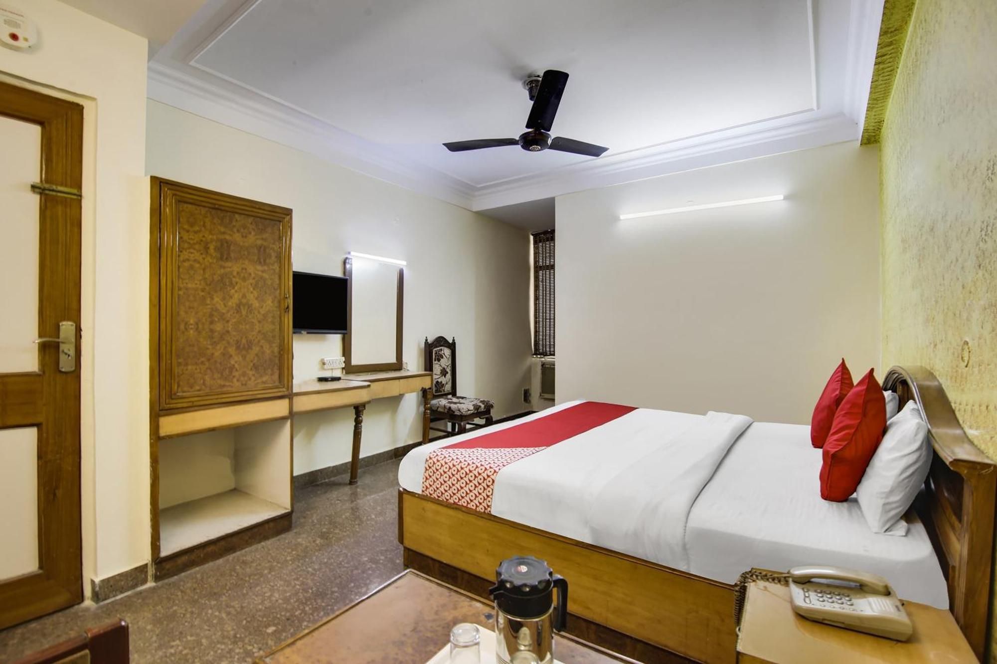 Hotel O Sunshine Palace Delhi  Eksteriør bilde