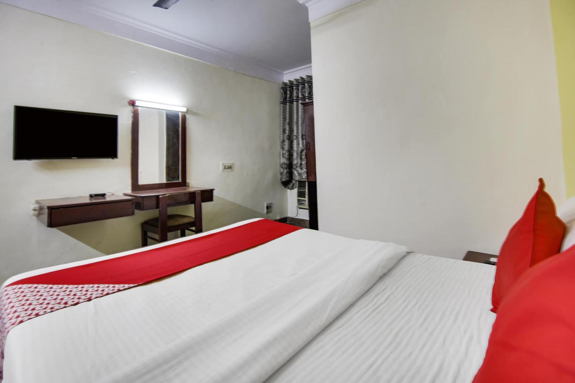 Hotel O Sunshine Palace Delhi  Eksteriør bilde