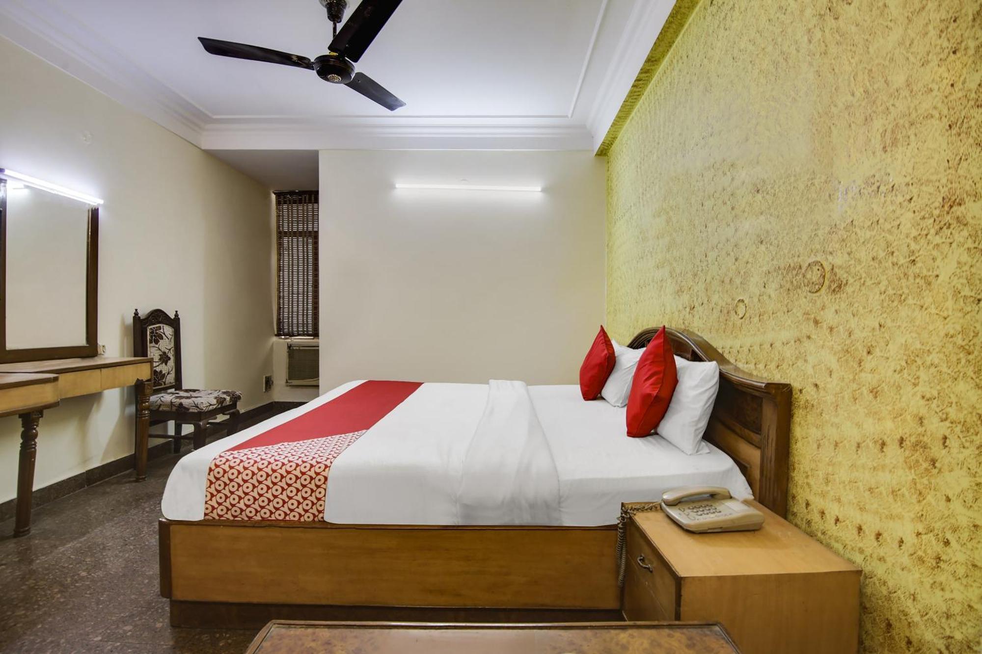 Hotel O Sunshine Palace Delhi  Eksteriør bilde